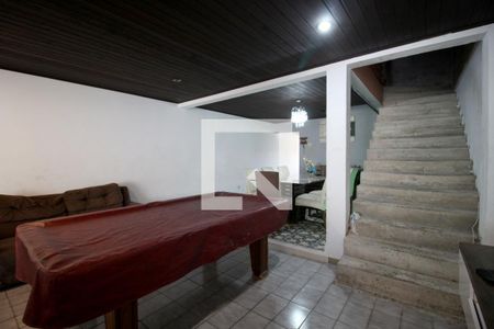 Sala de casa para alugar com 3 quartos, 136m² em Jardim Itangua, Sorocaba