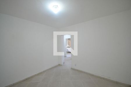 Sala de casa para alugar com 2 quartos, 70m² em Centro, Nilópolis