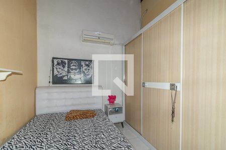 Casa à venda com 450m², 4 quartos e 8 vagas Casa à venda com 450m², 4 quartos e 8 vagasQuarto 4