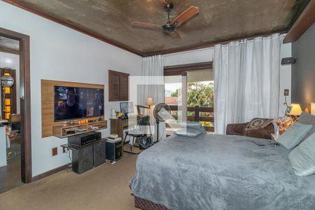 Casa à venda com 450m², 4 quartos e 8 vagas Casa à venda com 450m², 4 quartos e 8 vagasQuarto Suíte