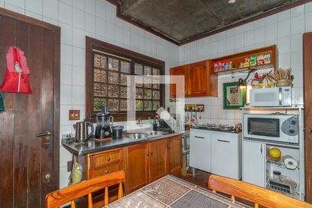 Casa à venda com 450m², 4 quartos e 8 vagas Casa à venda com 450m², 4 quartos e 8 vagasCozinha