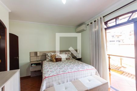 Suíte de casa à venda com 3 quartos, 245m² em Jardim Rina, Santo André
