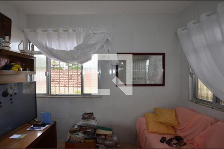 Sala de casa à venda com 3 quartos, 223m² em Irajá, Rio de Janeiro