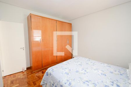 Quarto 1 de casa para alugar com 3 quartos, 228m² em Capela do Socorro, São Paulo