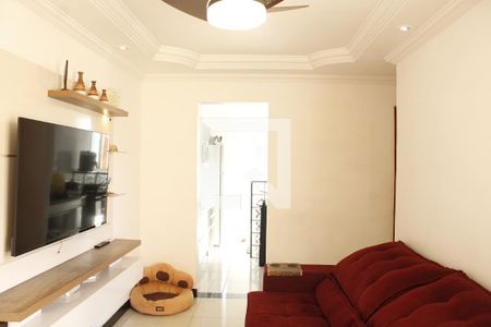 Sala de apartamento à venda com 2 quartos, 50m² em Chacaras Reunidas Santa Terezinha, Contagem