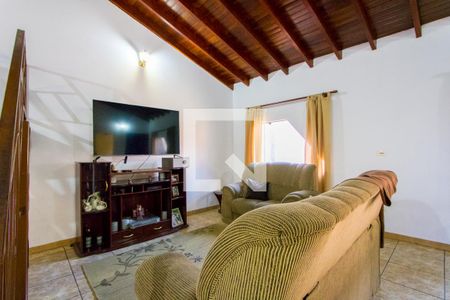 Sala de estar de casa à venda com 3 quartos, 232m² em Condomínio Maracanã, Santo André