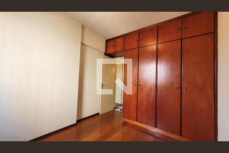 Quarto1 de apartamento para alugar com 3 quartos, 76m² em Ponte Preta, Campinas