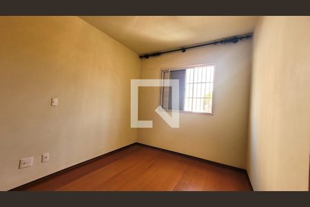 Quarto1 de apartamento para alugar com 3 quartos, 76m² em Ponte Preta, Campinas