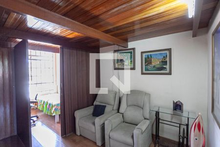 Sala 2 de casa à venda com 4 quartos, 350m² em Ouro Preto, Belo Horizonte