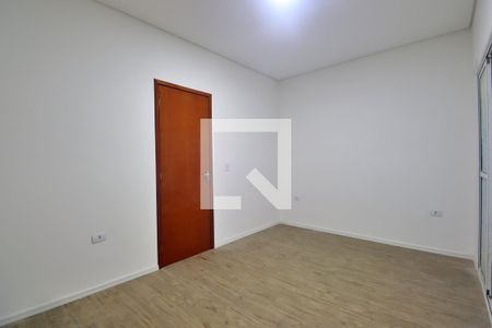 Suíte - Quarto 1 de casa para alugar com 3 quartos, 250m² em Santa Teresinha, Santo André