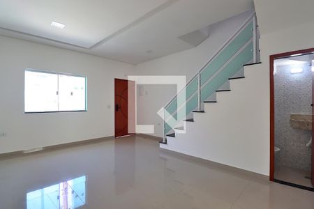 Casa para alugar com 250m², 3 quartos e 6 vagasSala