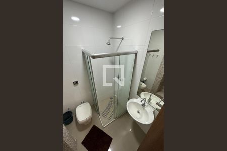 Banheiro Suíte 01 de apartamento à venda com 2 quartos, 54m² em Copacabana, Rio de Janeiro