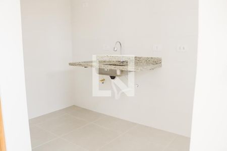 Cozinha e Área de Serviço de apartamento para alugar com 1 quarto, 28m² em Vila Mazzei, São Paulo