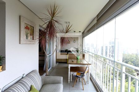 varanda de apartamento à venda com 3 quartos, 96m² em Morumbi, São Paulo