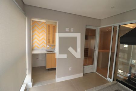 Sacada de apartamento para alugar com 1 quarto, 55m² em Vila Azevedo, São Paulo