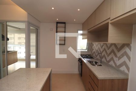 Sala/Cozinha de apartamento para alugar com 1 quarto, 55m² em Vila Azevedo, São Paulo