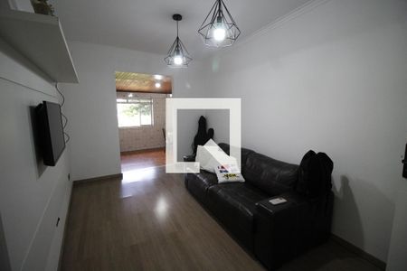 Sala  de casa para alugar com 2 quartos, 139m² em Jardim das Vertentes, São Paulo