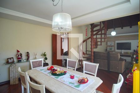 Sala de Jantar de casa à venda com 4 quartos, 250m² em Ouro Branco, Novo Hamburgo