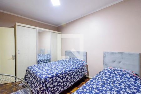 Quarto de apartamento para alugar com 1 quarto, 53m² em Azenha, Porto Alegre