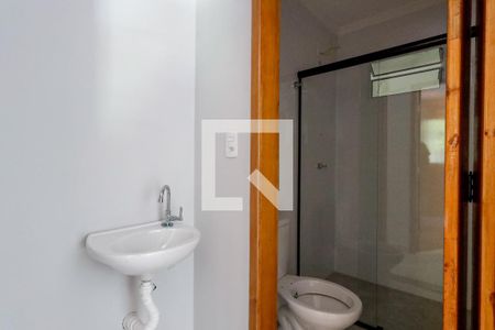 Banheiro de apartamento para alugar com 1 quarto, 30m² em Vila Gustavo, São Paulo