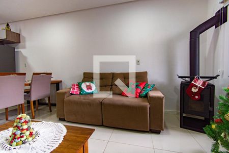 Sala de casa para alugar com 3 quartos, 109m² em Estância Velha, Canoas