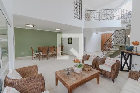 Sala de casa para alugar com 5 quartos, 507m² em Jardim Acapulco, Guarujá