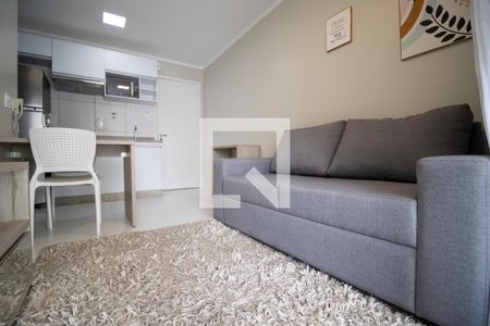 Sala de apartamento para alugar com 1 quarto, 40m² em Jardim Goiás, Goiânia