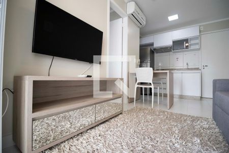 Sala de apartamento para alugar com 1 quarto, 40m² em Jardim Goiás, Goiânia