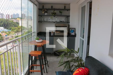 Varanda  de apartamento à venda com 3 quartos, 77m² em Vila Sônia, São Paulo