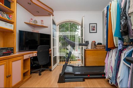 Suíte 2 de casa para alugar com 3 quartos, 204m² em Vila Alexandria, São Paulo