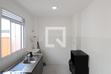 Cozinha de apartamento à venda com 2 quartos, 45m² em Santos Dumont, São Leopoldo