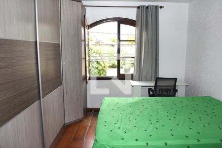 Quarto 1 de casa à venda com 2 quartos, 150m² em Jardim Marabá(zona Sul), São Paulo
