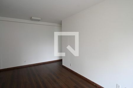 Sala de apartamento à venda com 2 quartos, 70m² em Vila Gumercindo, São Paulo