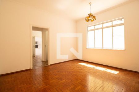 Casa para alugar com 4 quartos, 299m² em Vila Mariana, São Paulo