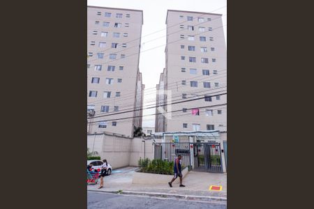 Apartamento à venda com 43m², 2 quartos e sem vaga Apartamento à venda com 43m², 2 quartos e sem vagaFachada
