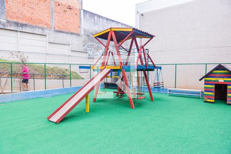 Apartamento à venda com 43m², 2 quartos e sem vaga Apartamento à venda com 43m², 2 quartos e sem vagaÁrea comum - Playground