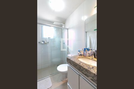 Casa de condomínio à venda com 126m², 3 quartos e 2 vagas Casa de condomínio à venda com 126m², 3 quartos e 2 vagasBanheiro da Suíte