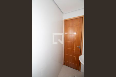 Banheiro Social de apartamento à venda com 1 quarto, 28m² em Jardim Vila Formosa, São Paulo