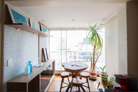 Sala de apartamento para alugar com 3 quartos, 75m² em Jardim Paulista, São Paulo