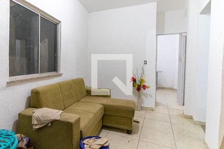 Casa à venda com 70m², 2 quartos e sem vagaSala