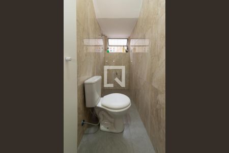 Banheiro Social de casa à venda com 3 quartos, 140m² em Jardim Oriental, São Paulo