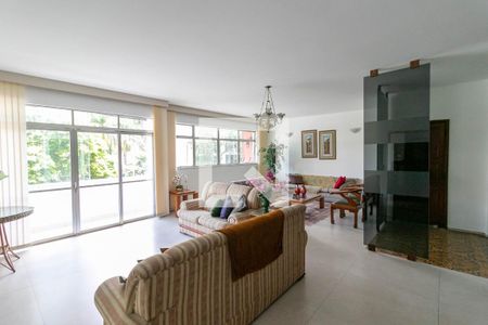 Sala de apartamento para alugar com 5 quartos, 276m² em Funcionários, Belo Horizonte