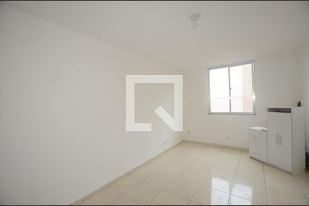 Sala de apartamento para alugar com 1 quarto, 40m² em Oswaldo Cruz, Rio de Janeiro