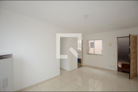 Sala de apartamento para alugar com 1 quarto, 40m² em Oswaldo Cruz, Rio de Janeiro