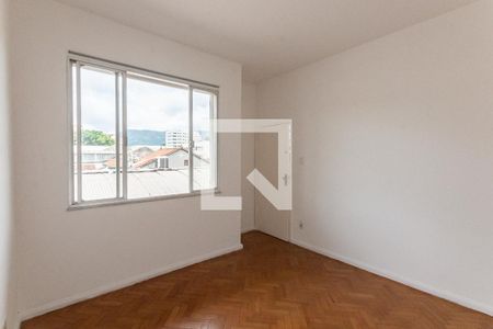 Sala de apartamento para alugar com 2 quartos, 70m² em São Cristóvão, Rio de Janeiro