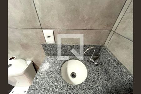 Banheiro  de apartamento para alugar com 1 quarto, 18m² em Mirandópolis, São Paulo