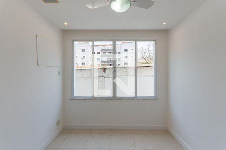 Quarto 1 de apartamento para alugar com 2 quartos, 82m² em Grajau, Rio de Janeiro