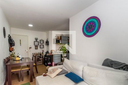 Sala de apartamento para alugar com 2 quartos, 66m² em Jardim Flor da Montanha, Guarulhos