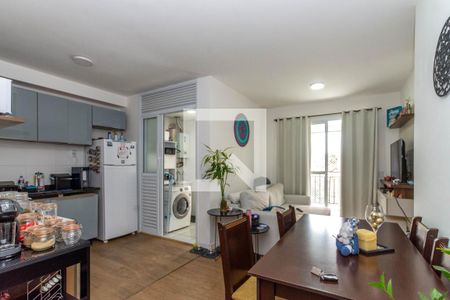 Sala de apartamento para alugar com 2 quartos, 66m² em Jardim Flor da Montanha, Guarulhos