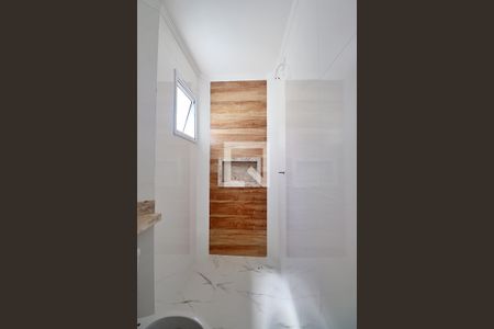 Suíte - Banheiro de apartamento para alugar com 3 quartos, 84m² em Campestre, Santo André
